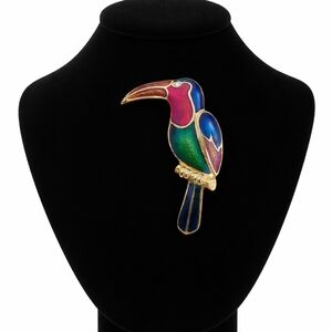 Vintage Enamel Toucan Brooch Gold Tone Tropical Bird